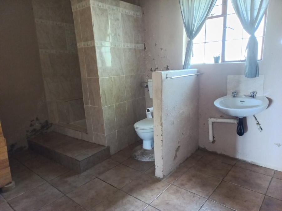 2 Bedroom Property for Sale in Wilgeboom A H North West
